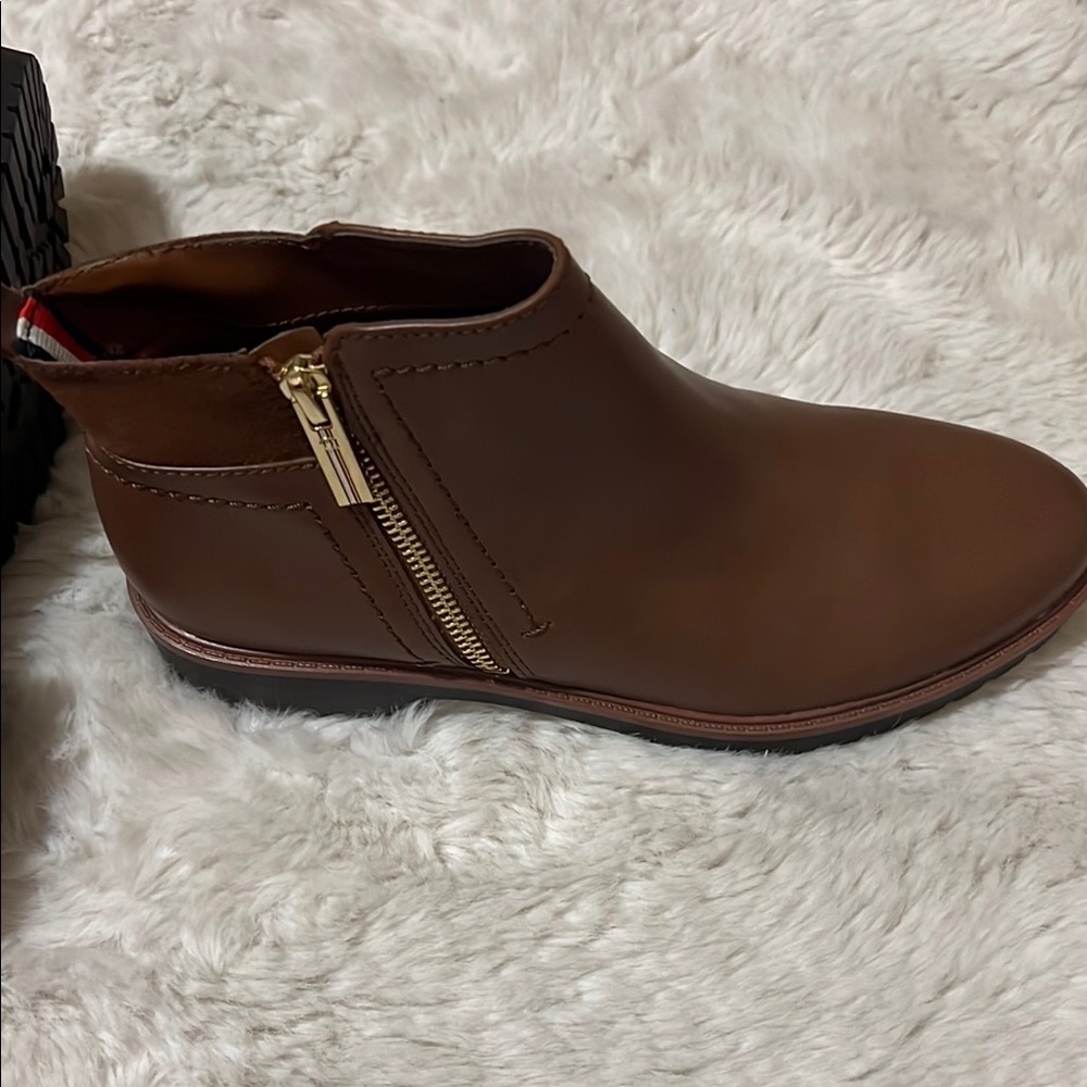 Brown Ankle Boots with Gold Zipper